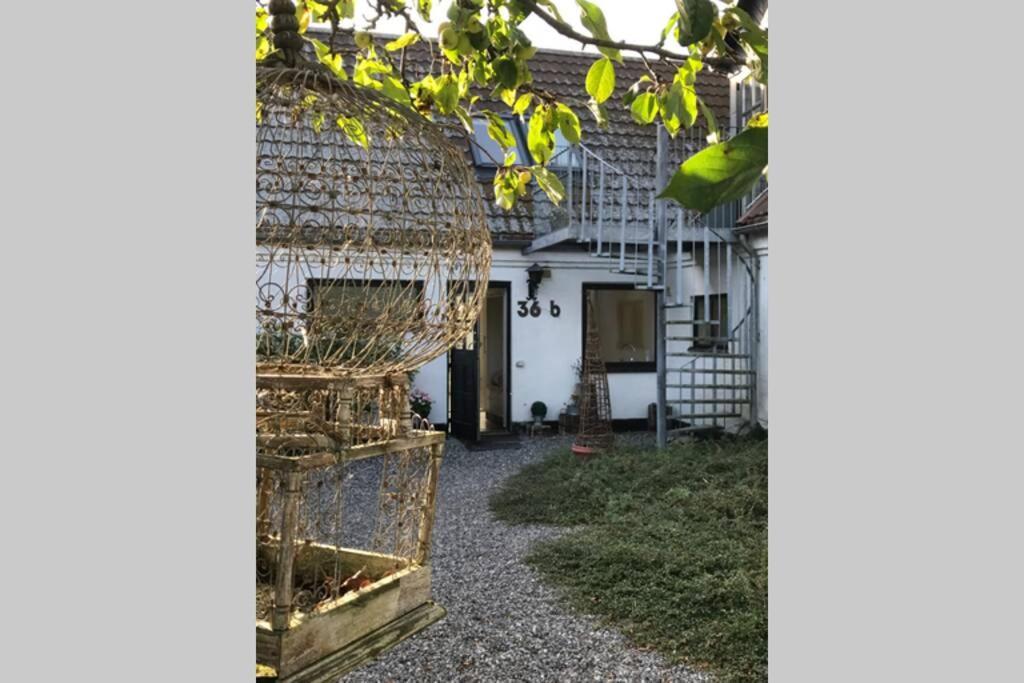 Appleflower Farm Retro Apartment Lillerod Exteriör bild